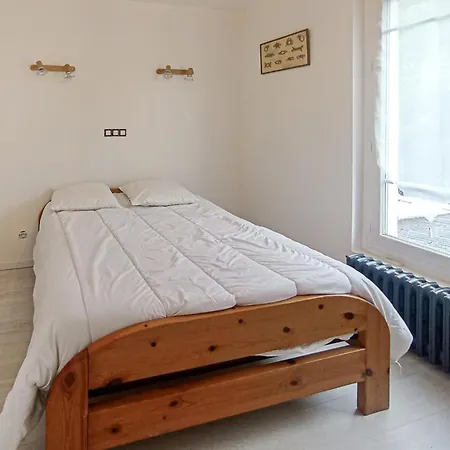 Lovely In With Kitchen Holiday home