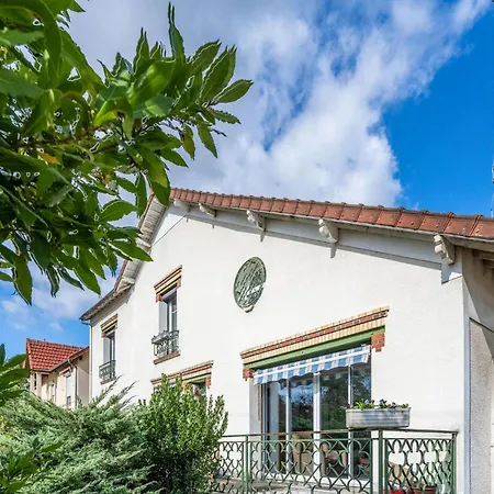 Lovely In With Kitchen Holiday home La Frette-sur-Seine